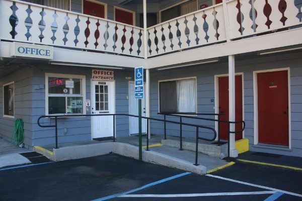 Thunderchief Inn image 11