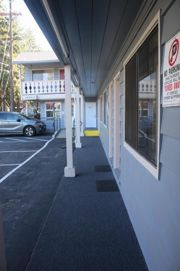 Thunderchief Inn image 15